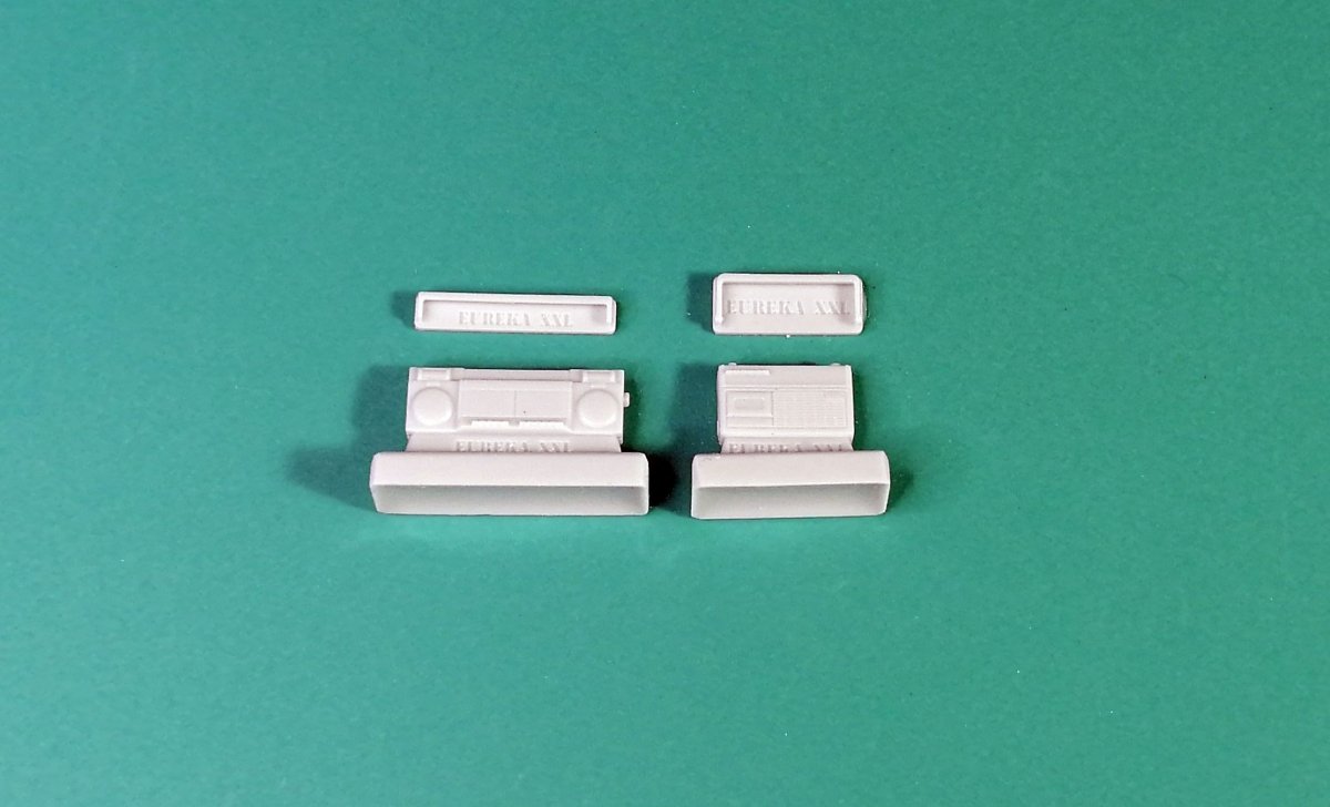 Eureka XXL E-057 Radiomagnetofony kasetowe 2 szt. 1/35 – zdjęcie 2