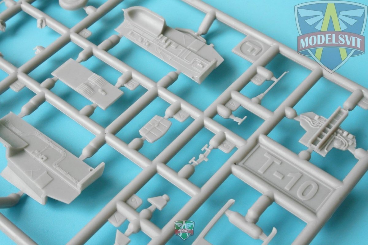 Modelsvit 72049 T-10-10/11 Advanced Frontline Fighter Prototype 1/72 – zdjęcie 4