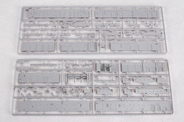 Trumpeter 05609 USS TICONDEROGA CV-14 1/350 – image 8
