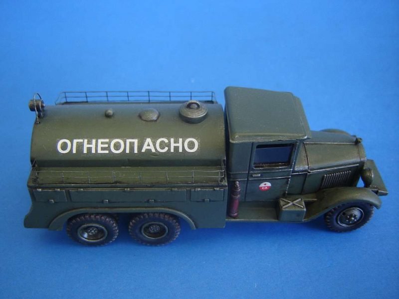 Camion-citerne PST 72021 BZ-35 1/72 – image 5
