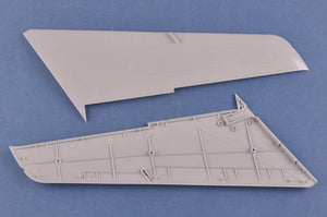 Hobby Boss 81808 F-86F-30 Saber 1/18 – image 12