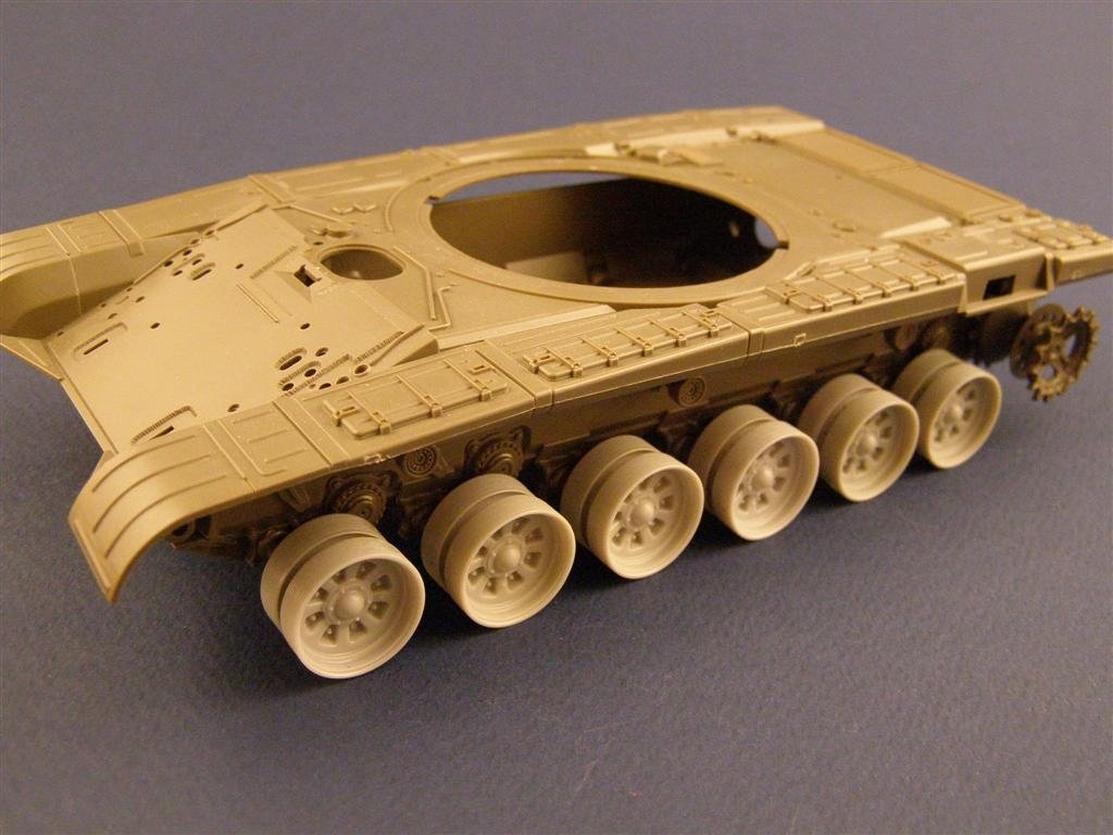 Panzer Art RE35-027 Burnt out wheels for T-72 tank 1/35 – zdjęcie 2