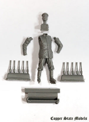 Copper State Models F32-004 German aerodrome personnel with grenades crate 1/32 – zdjęcie 6