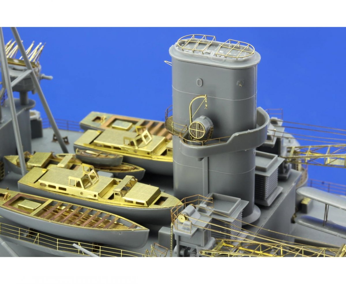 Eduard 53092 Prince of Wales lifeboats Tamiya 1/350 – image 5