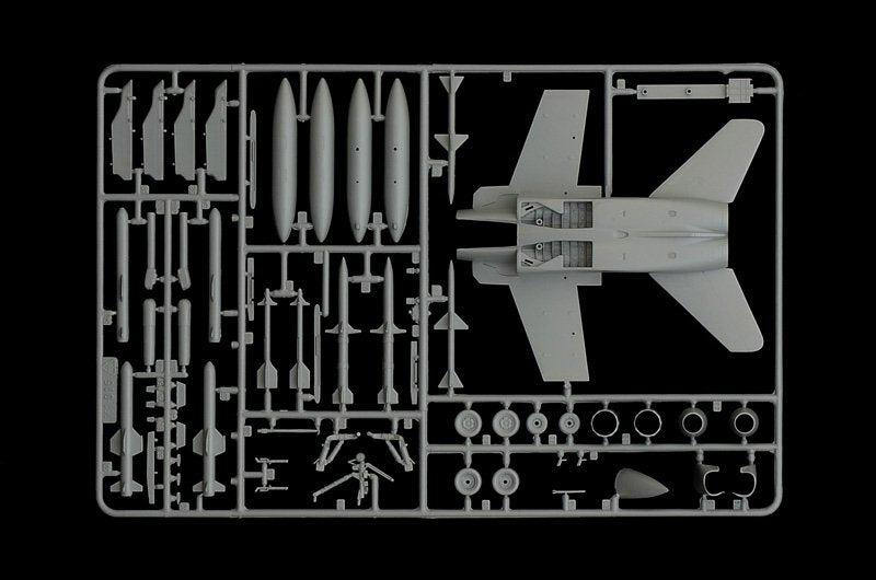 Italeri 1347 F/A-18 Hornet Tiger Meet 2012 1/72 – zdjęcie 5