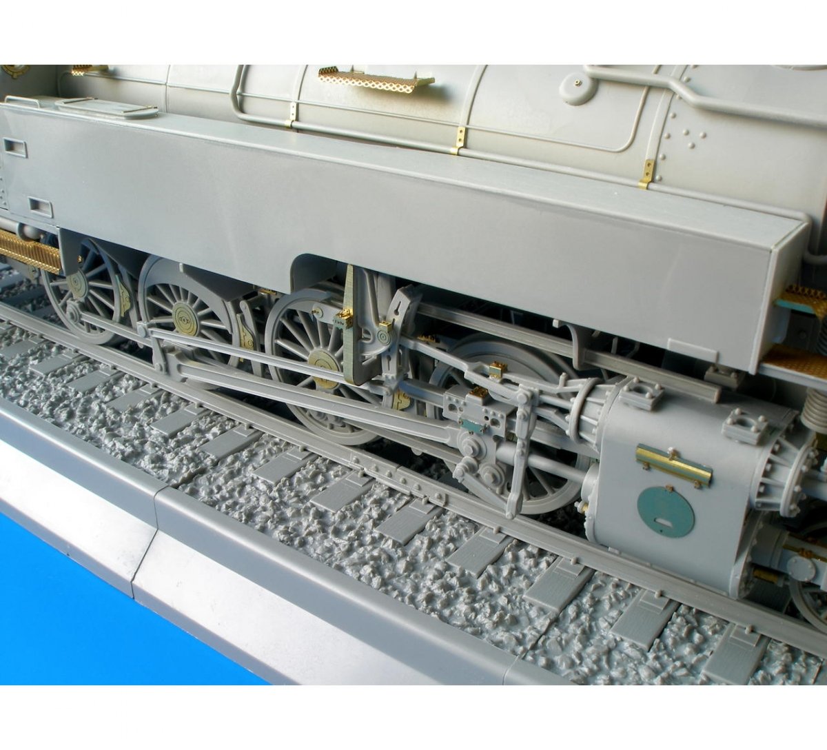 Eduard 36174 BR 86 exterior 1/35 Trumpeter – zdjęcie 15