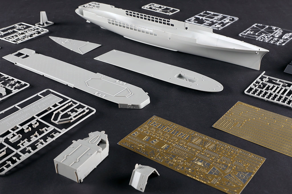 Trumpeter 05635 French Navy Helicopter Cruiser Jeanne dArc 2008 1/350 – zdjęcie 3