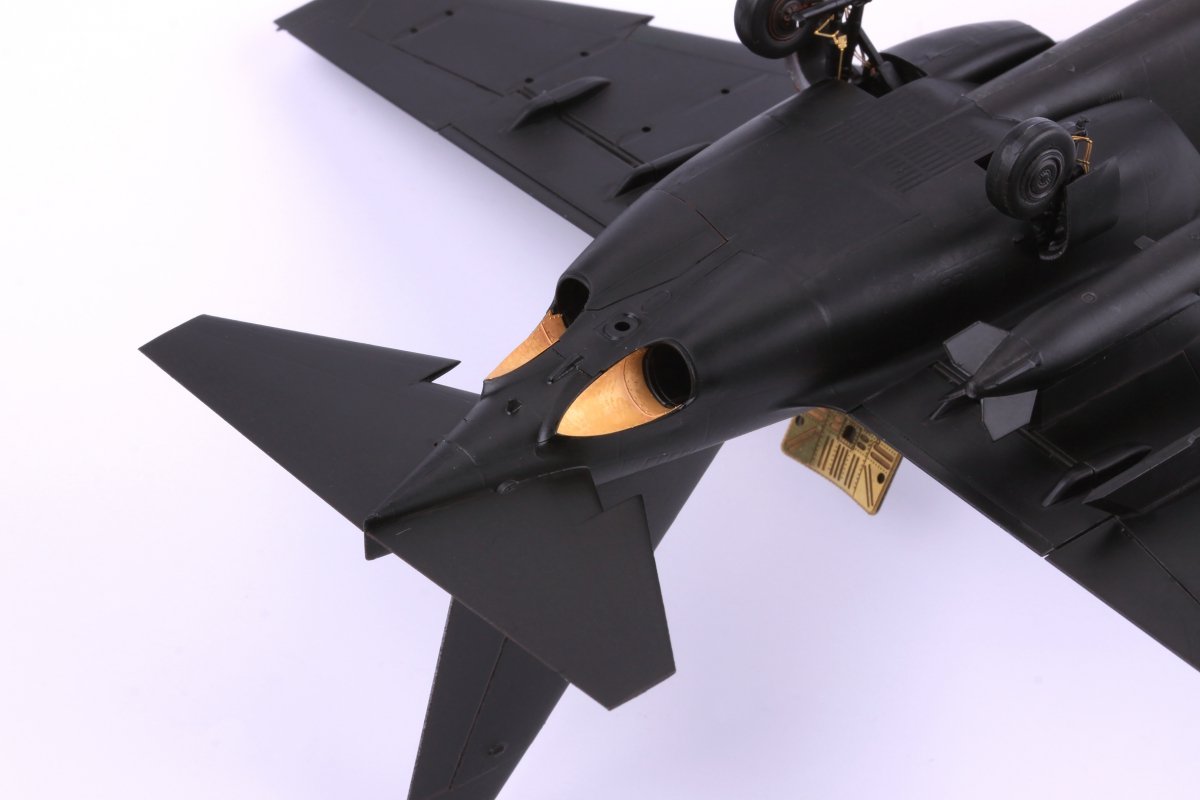 Eduard 73618 Yak-130 ZVEZDA 1/72 – image 7