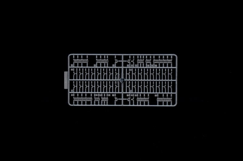 Italeri 7077 Sd.Kfz. 251/8 AMBULANCE 1/72 – immagine 9