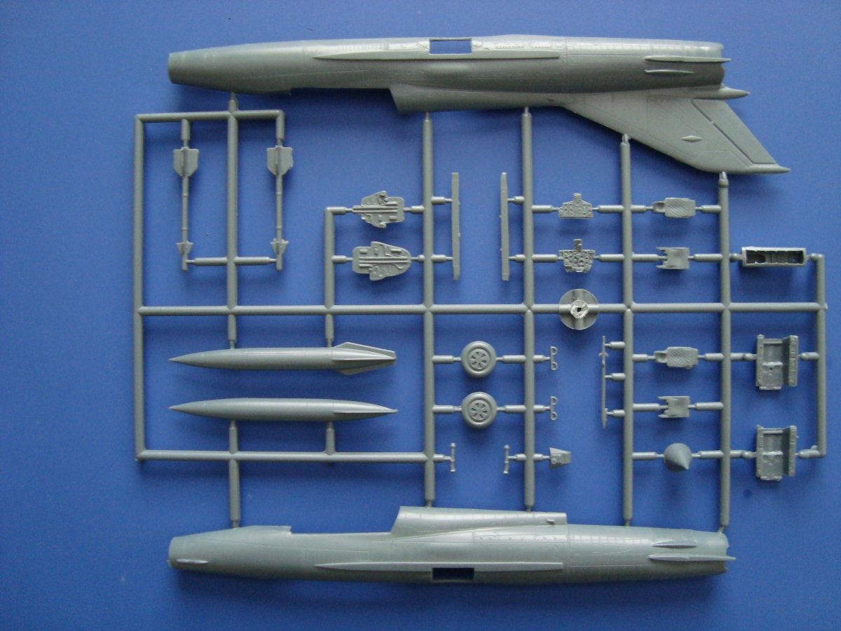 Kozavody Prostejov KPM0108 MiG-21UM „Mongol B“ 1/72 – zdjęcie 6