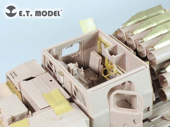 E.T. Model E35-250 Russian Long-Range Rocket Launcher 9A52-2 SMERCH form Meng SS-009 1/35 – zdjęcie 5