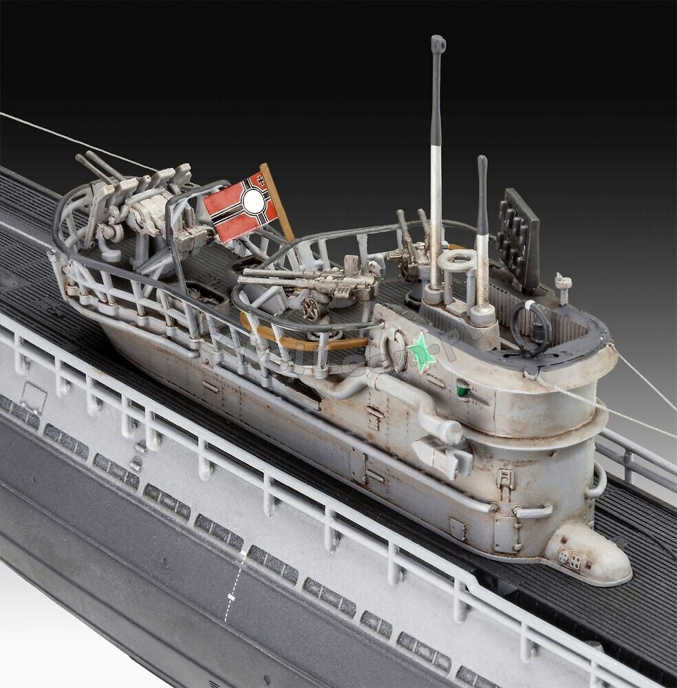Revell 05167 German Submarine Type IX C/40 U190 1/144 – image 5