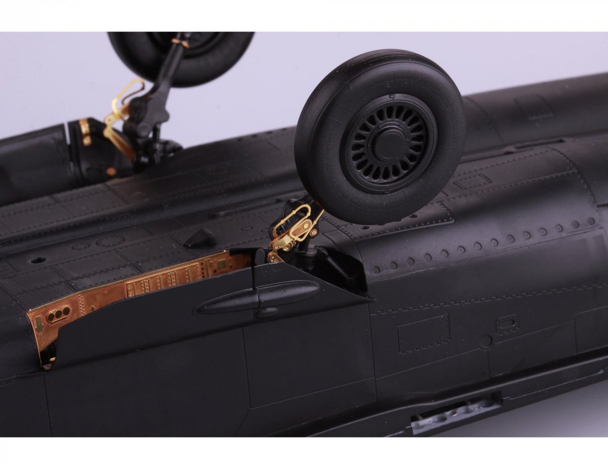 Eduard 48918 MiG-25RBT exterior ICM 1/48 – image 6