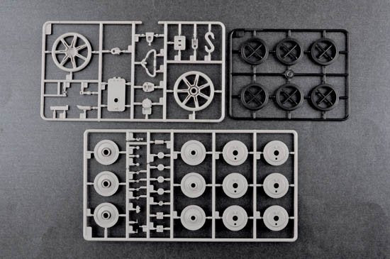 Trumpeter 00920 German Pzkpfw IV Ausf.H Medium Tank 1/16 – zdjęcie 18