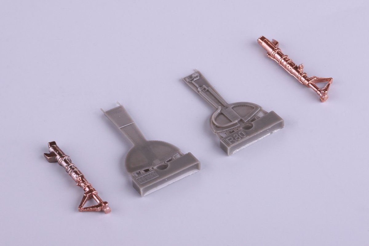 Eduard 648308 Bf 109F undercarriage legs BRONZE EDUARD 1/48 – image 5