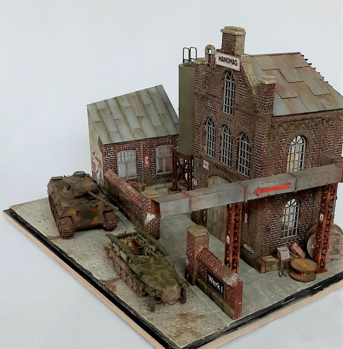 RT-Diorama 35286 Diorama-Base: &amp;quot;Factory Yard&amp;quot; 1/35 – zdjęcie 14