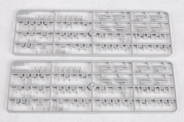 Trumpeter 05720 Russian Navy Slava Class Cruiser Moskva 1/700 – zdjęcie 7