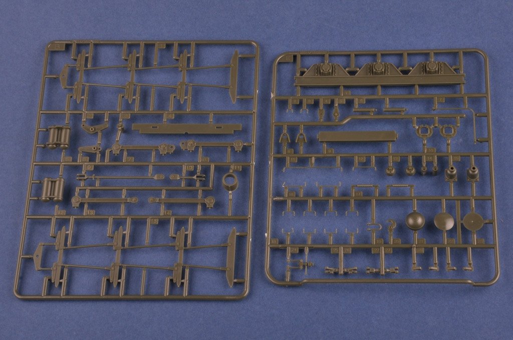 Hobby Boss 85516 Soviet MBV-2 (Late KT-28 Gun) 1/35 – zdjęcie 7