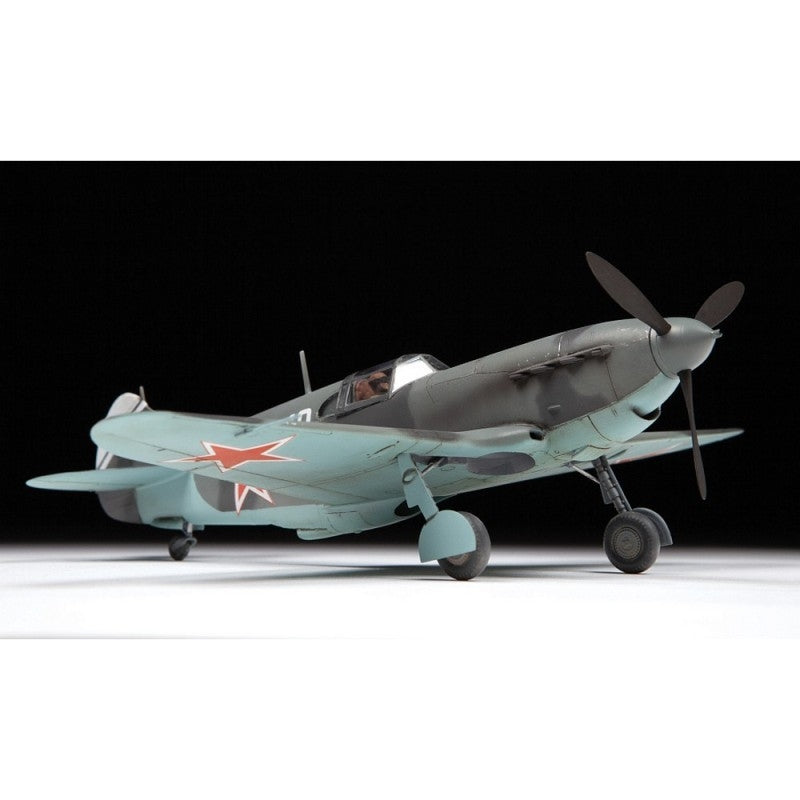 Zvezda 4833 LaGG-3 SOVIET WWII FIGHTER 1/48 – zdjęcie 4