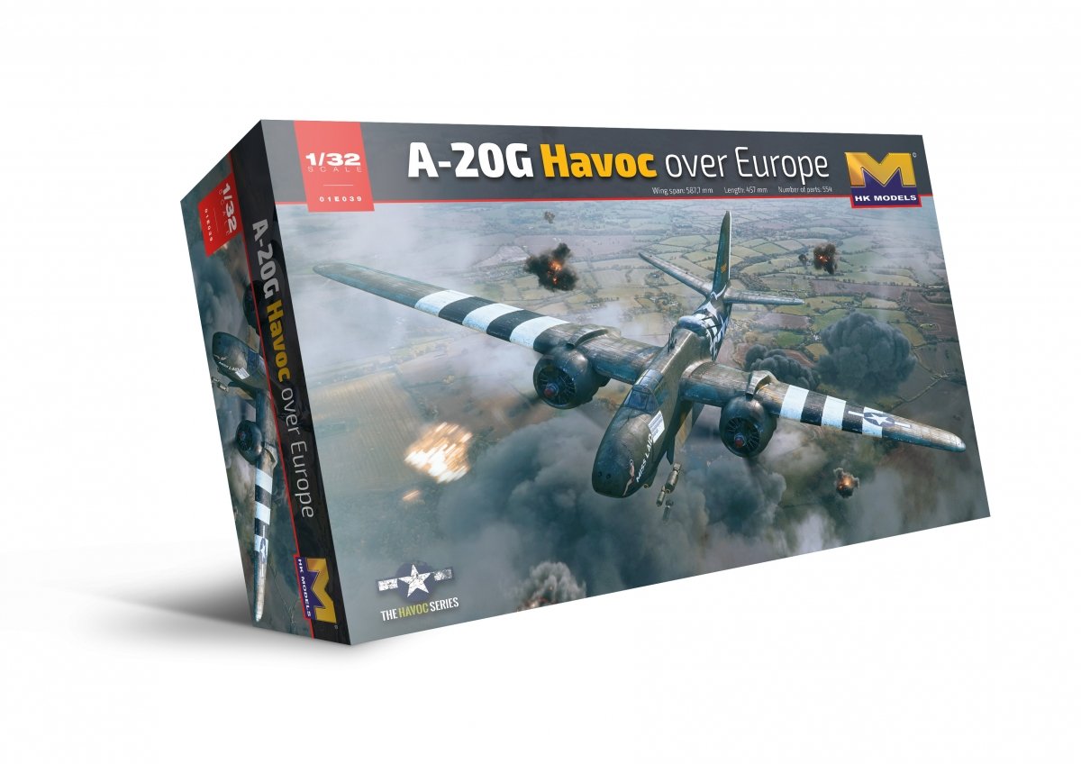 HK Models 01E039 A-20G Havoc over Europe 1/32 – image 4