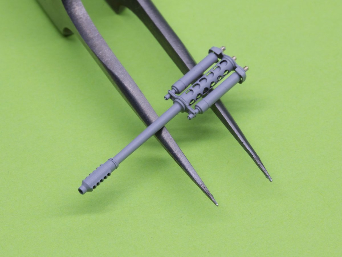 Master AM-48-125 AH-64 Apache - M230 Chain Gun barrel (30mm), Pitot Tubes and tail antenna (resin, PE and turned parts) 1/48 – zdjęcie 4