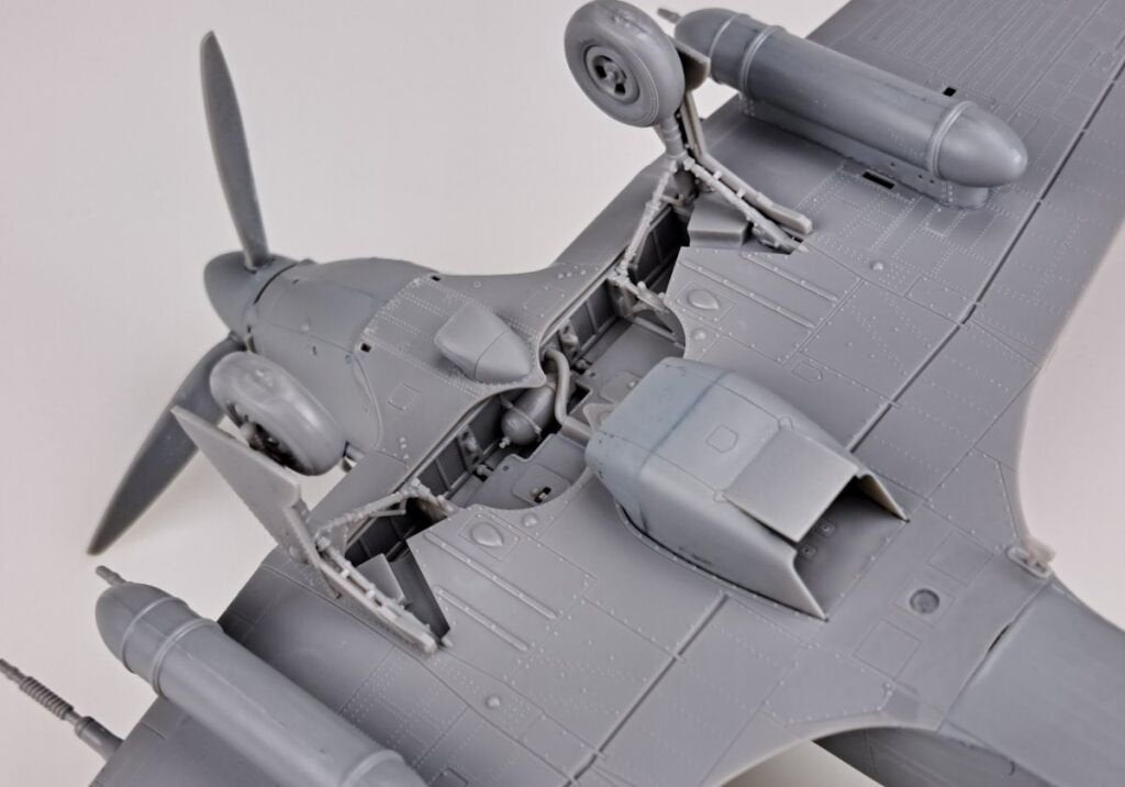 Arma Hobby 40004 Hurricane Mk IIc 1/48 – image 15