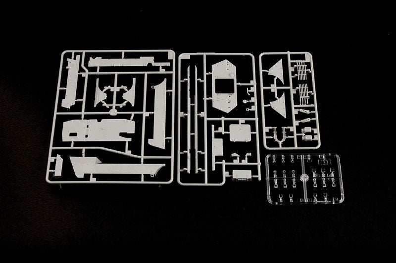 Trumpeter 01564 B1 Centauro AFV Early Verslon (2nd Series) with Upgrade Armor (1/35) – image 6