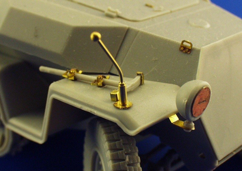 Édouard 35795 Sd. Kfz.251/7 Ausf. C Pioneerwagen 1/35 Dragon – image 4