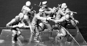 Master Box 35153 Soviet Marines Attack 1941-1942 1/35 – image 3