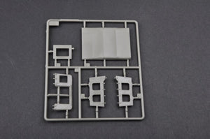 Trumpeter 05518 JGSDF type 73 Light Truck (Police) 1/35 – image 6