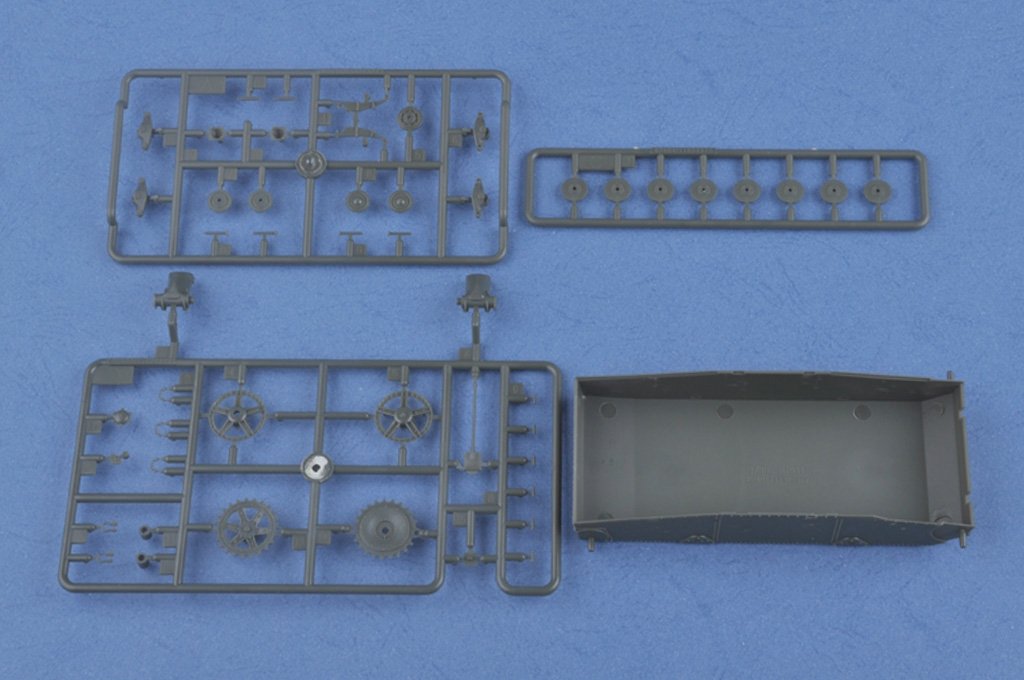 Hobby Boss 82499 Soviet AT-1 Self Propelled Gun 1/35 – image 6