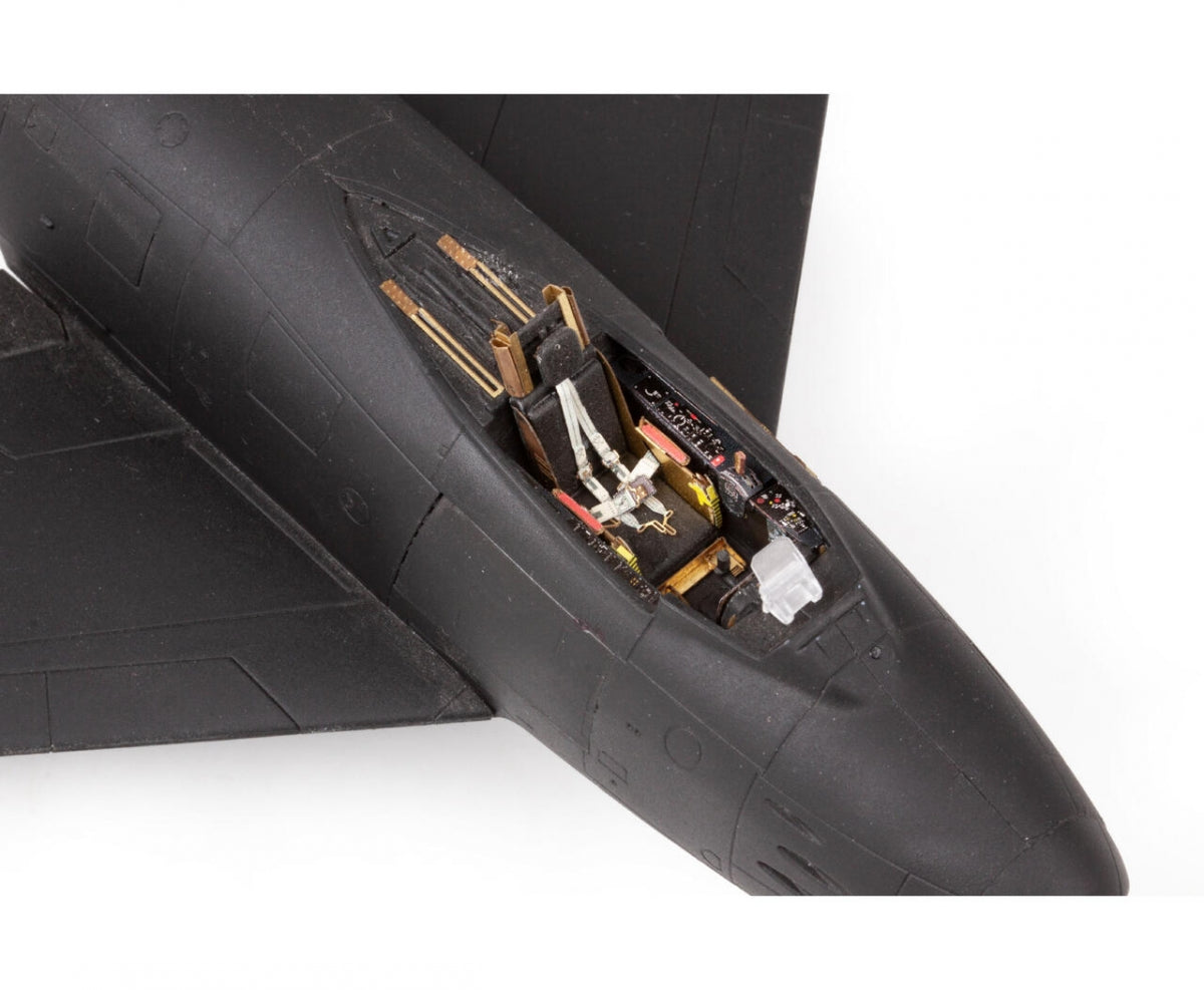 Eduard FE1499 F-86F-25/30 Airfix 1/48 – image 3