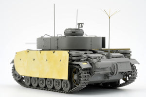 Border Model BT-048 Pz.Bef.Wg.III Ausf.K 2in1 w/Schürzen 1/35 – zdjęcie 7