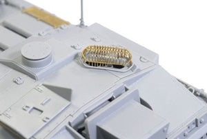 Dragon 6644 StuG III Ausf.F8 Late Production w/Winterketten 1/35 – image 9