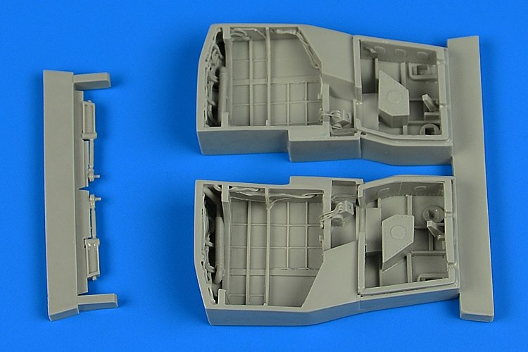Aires 4768 Firey Firefly Mk.I wheel bay 1/48 TRUMPETER