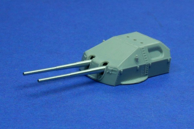 RB Model 1/350 20.3 cm (8&amp;quot;) L/60 8 szt (350L23) – immagine 2