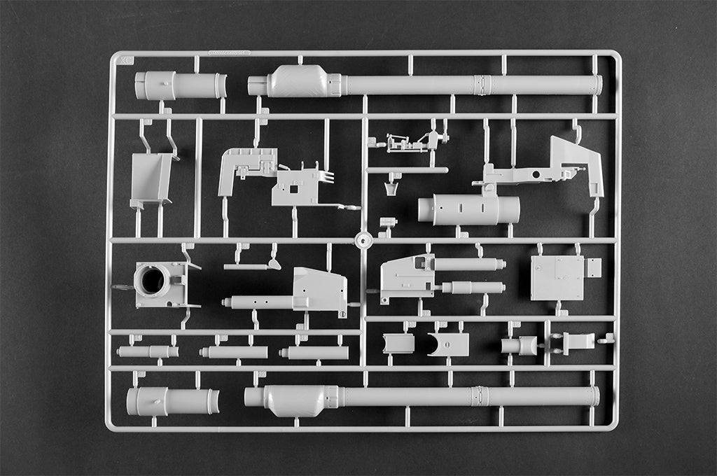 Trumpeter 00966 German Leopard 2 A6 MBT 1/16