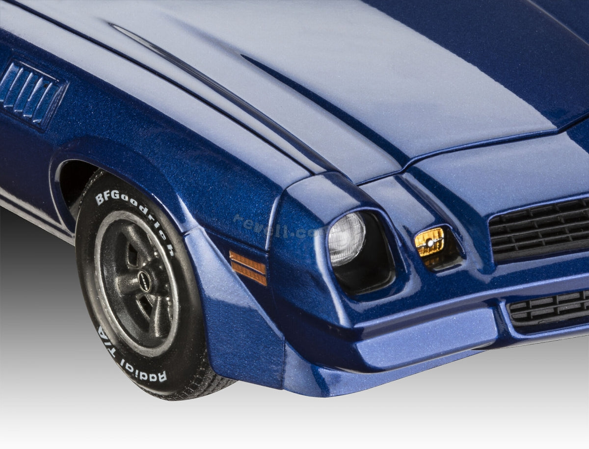 Revell 07728 Chevy Camaro Z/28 - Stranger Things 1/24 – zdjęcie 3