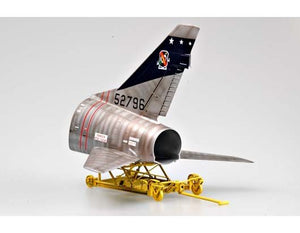 Trumpeter 02232 North American F-100D Fighter 1/32 – image 5