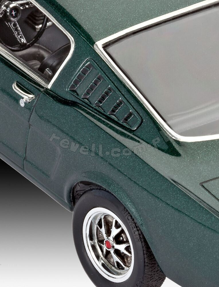 Revell 67065 Ford Mustang 1965 2+2 Fastback Model Set 1/24 – zdjęcie 5