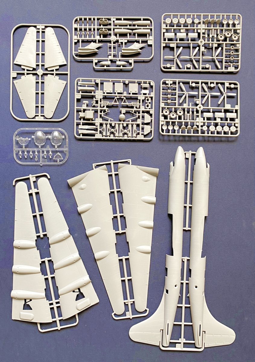 Roden 348 Convair NB/XB-36H Crusader 1/144 – zdjęcie 4