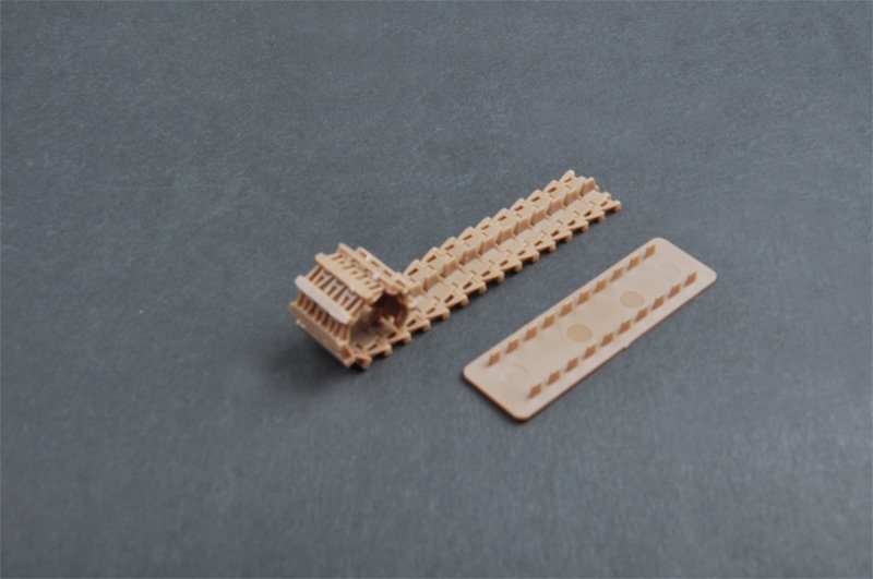 Trumpeter 02053 Track links for Moresr Karl Gerat 040/041 1/35 – image 3