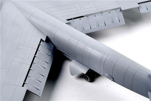 Modelcollect UA72200 B-52H U.S. Stratofortress strategic Bomber 1/72 – zdjęcie 19