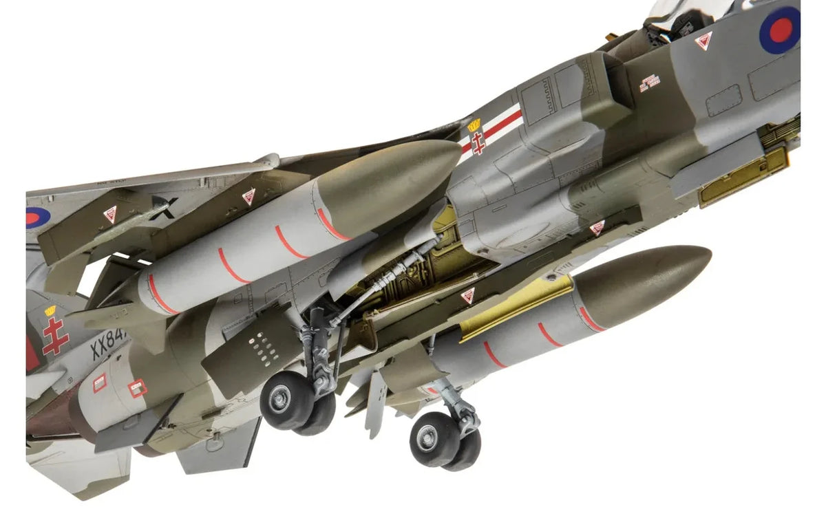 Airfix 11011 SEPECAT Jaguar T.2 &amp;amp; T.4 - 1/48 – Bild 8