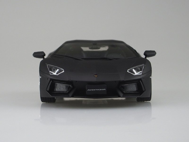Aoshima 02738 Lamborghini Aventador LP700-4 Matte Black 1/24 – zdjęcie 7