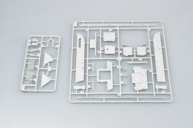 Trumpeter 00387 Italian B1 Centauro Late Version 1/35 – image 12