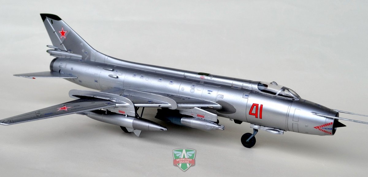 Modelsvit 72011 Sukhoi Su-17M Multirole fighter 1/72 – zdjęcie 2