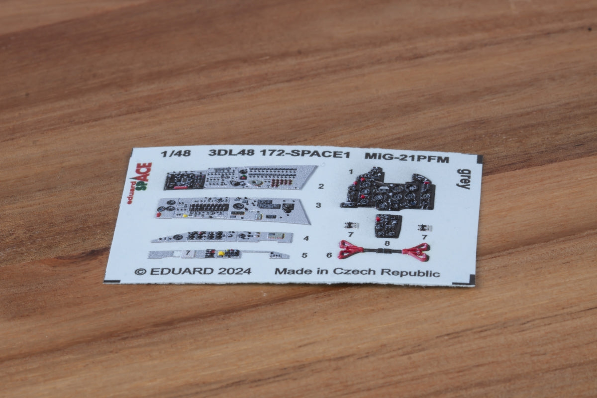 Eduard 3DL48172 MiG-21PFM grey SPACE EDUARD 1/48 – Bild 2