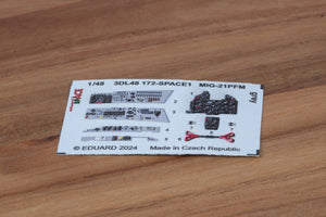 Eduard 3DL48172 MiG-21PFM grey SPACE EDUARD 1/48 – Bild 2