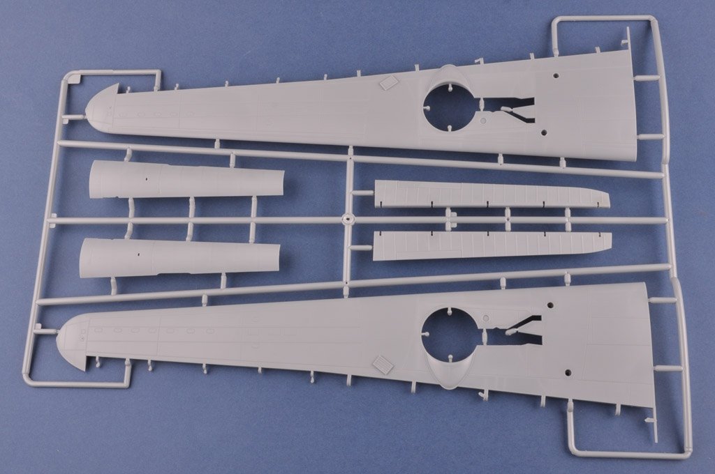 Hobby Boss 83212 B-24D Liberator 1/32 – zdjęcie 8